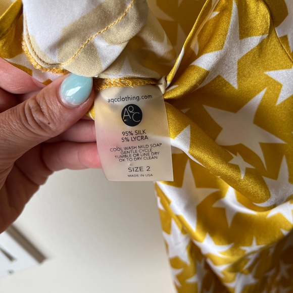 AQC | Yellow Star Silk - Picture 3 of 4